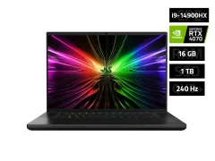 RAZER Blade 16 QHD+ 240Hz OLED, i9-14900HX/16GB/1TB SSD/RTX 4070/W11 Home gaming prenosni računalnik