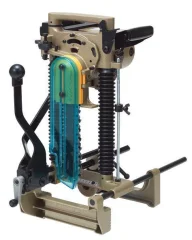 MAKITA Verižni rezkar 7104L